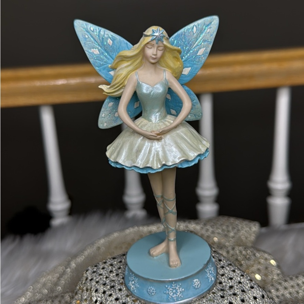 Blue Fairy Figurine - Home Party Decor EUC